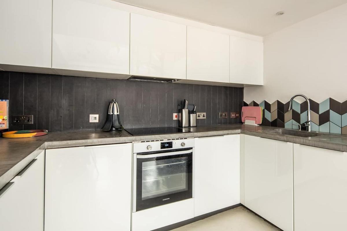 Stylish Georgian Loft 3beds In Appartement Londres